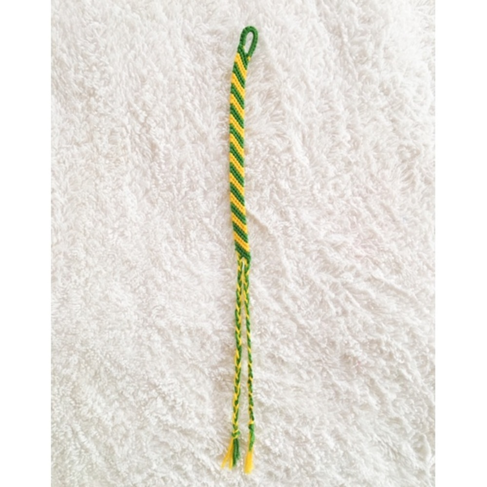 Friendship Bracelet (Green/Yellow Stripe)